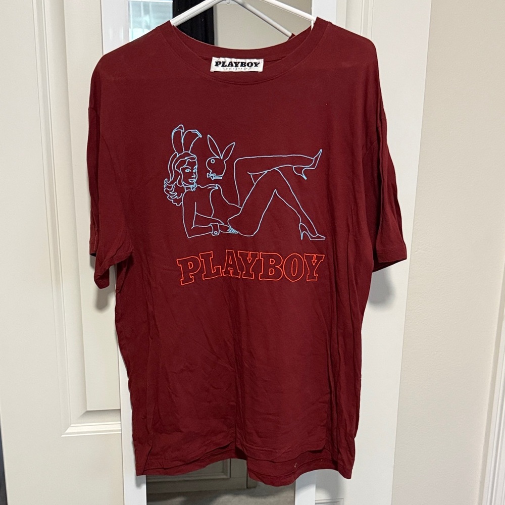 PLAYBOY Maroon Graphic Tee